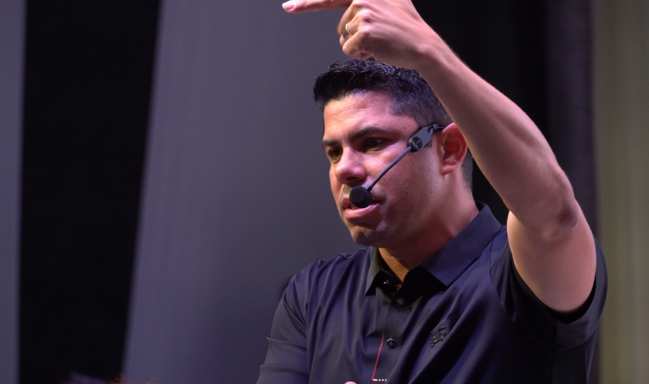 Presencial ou online ao vivo